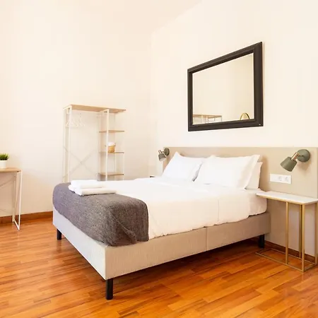 Casa Lolita 2*